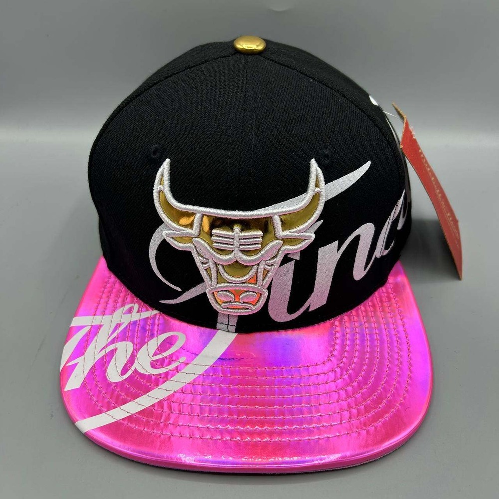 Chicago Bulls NBA Hat Men Black The Finals Mitchell & Ness Snap Back Cap New